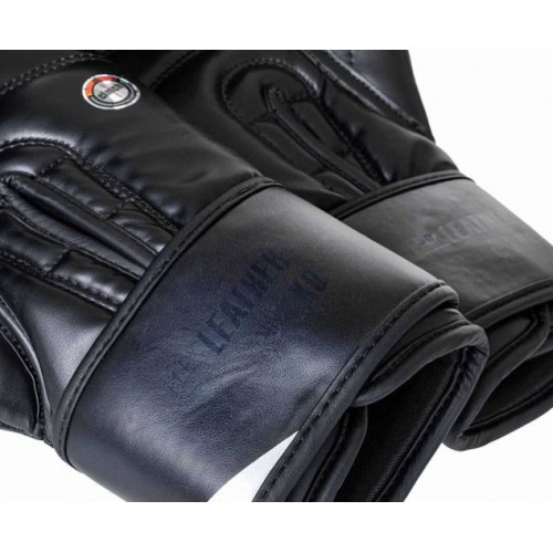 Боксерские перчатки Clinch Olimp Black